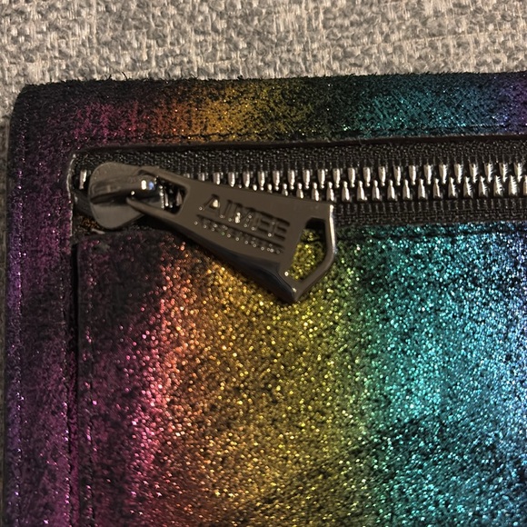 RARE Aimee Kestenberg Marietta Rainbow Wallet - Picture 3 of 7